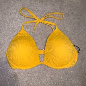 TARGET BIKINI TOP (LIMITED EDITION)